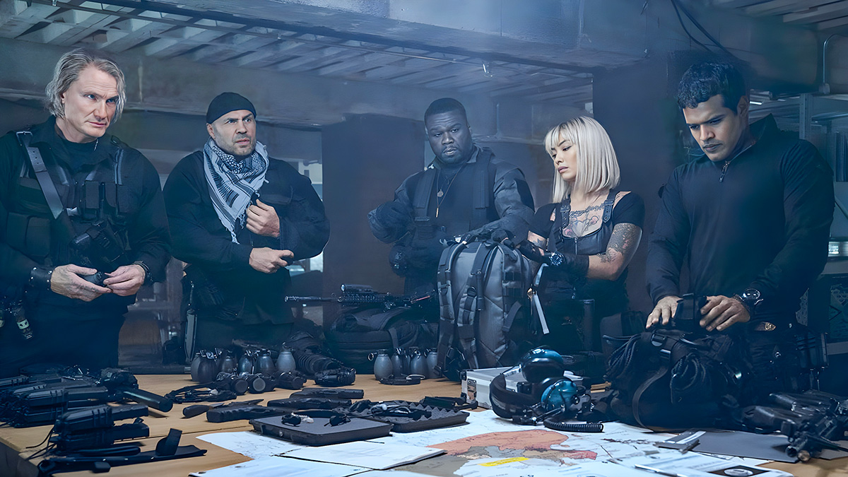 F.v.: Dolph Lundgren som Gunner Jensen, Randy Couture som Toll Road, Curtis «50 Cent» Jackson som Easy Day, Levy Tran som Lash og Jacob Scipio som Galan.